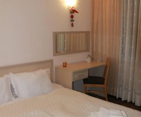 Apartament Kristin In Stenata Pamporowo